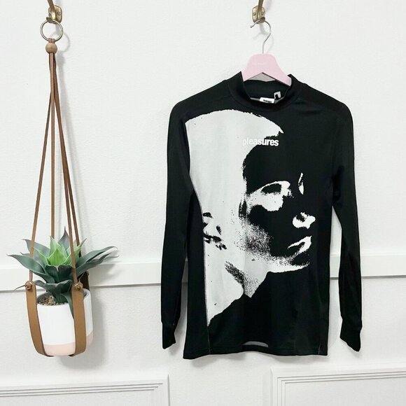 Puma x PLEASURES Base Layer (Puma Black) Long Sleeve Size M - Picture 1 of 5